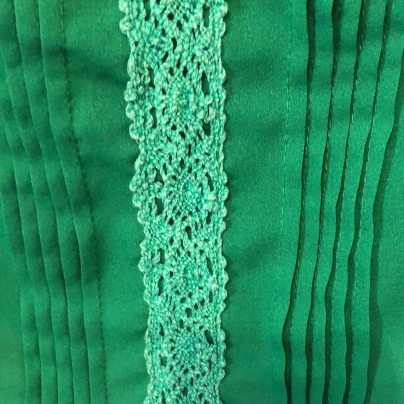 ruffle blouse Women's M green vintage inspired high collar lace EUC shirt top - Picture 3 of 11